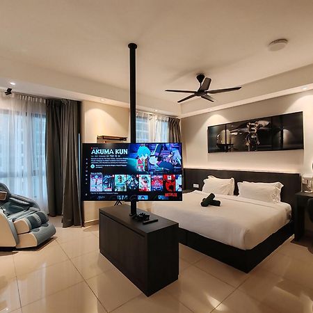 Luxury Couple Suites L Free Netflix L Massage Chair L Bathtub L Wifi 200Mbps L Town Area Bali Residence Malacca Exterior foto